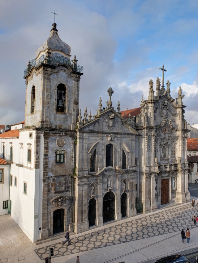 View from apartment. TWO churches separated by narrowest house in Portugal. Allegedly.